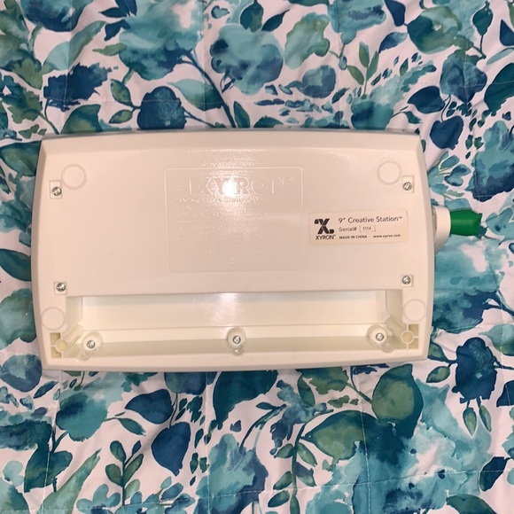 XYRON 9" Creative Station Home - Picture 13 of 13